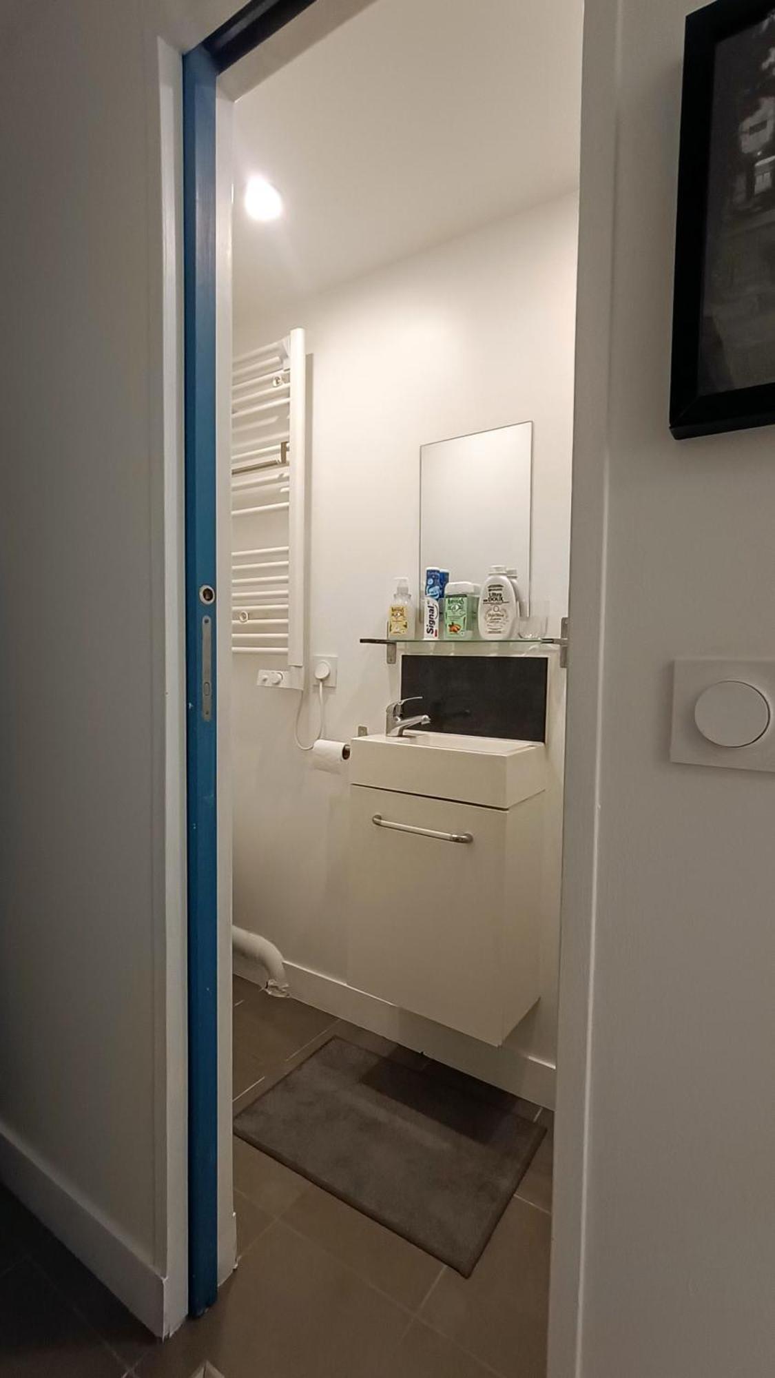 Studio Meuble A Bougival Εξωτερικό φωτογραφία
