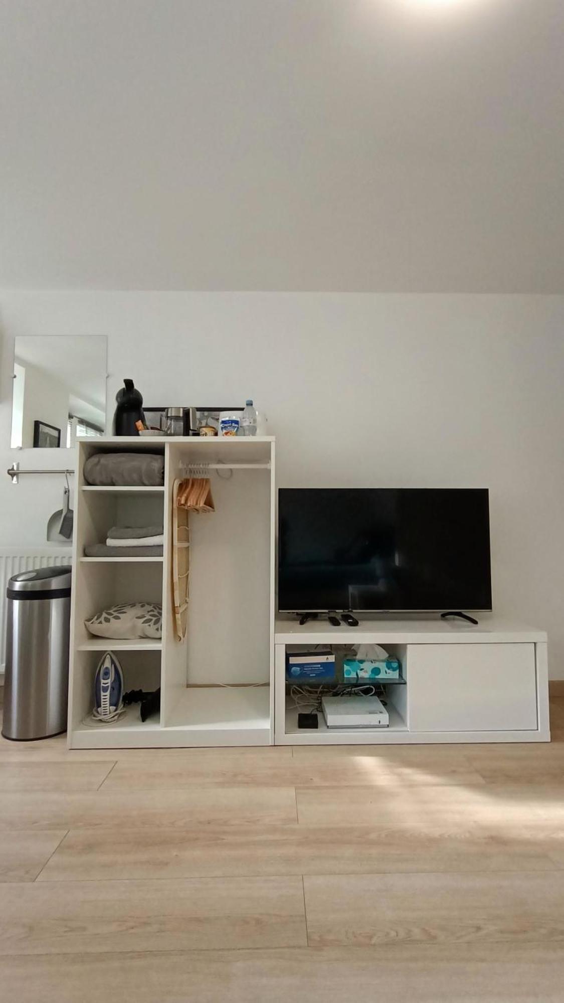 Studio Meuble A Bougival Εξωτερικό φωτογραφία